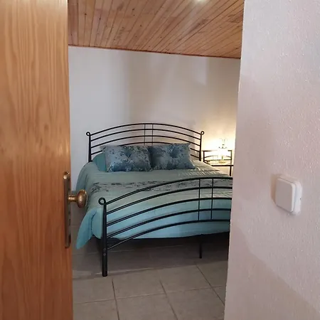 Fraga Da Estrela Holiday home *